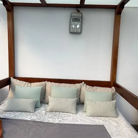 Апартаменты Romantico Con Piscina Privada Solo Ti